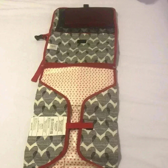 Skip Hop changing station bag. - Picture 5 of 12